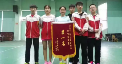 圖1：又捧回個(gè)團(tuán)體第一！.png